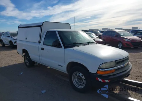 2000 Chevrolet S-10 z USA, uszkodzony, nr VIN 1GCCS14WXYK297791